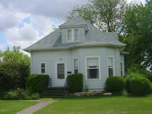 102 E Vernon St., Mineral, IL 61344