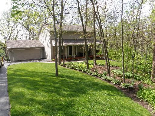 10314 Chris Dr., Roscoe, IL 61073