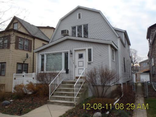 5025 W Winona St., Chicago, IL 60630