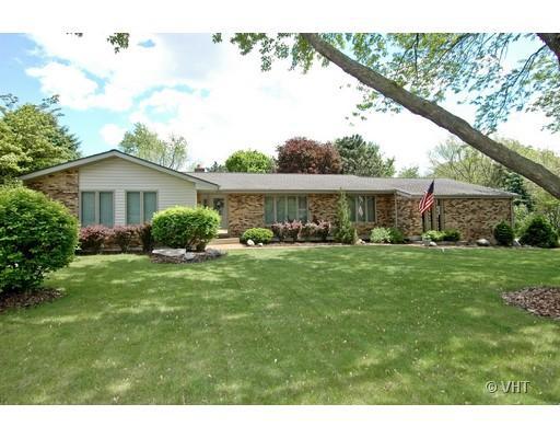 5914 Hamilton Dr., Crystal Lake, IL 60014