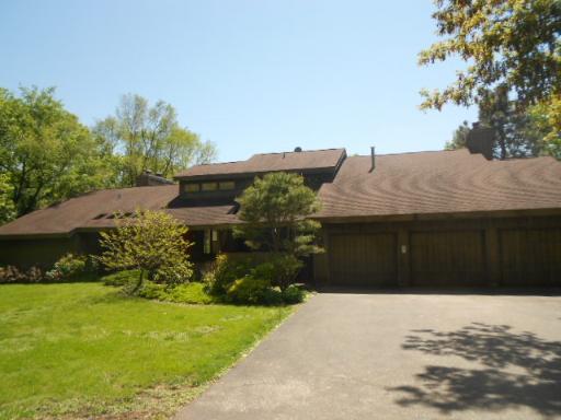 3326 Bluejay Ln., Woodstock, IL 60098