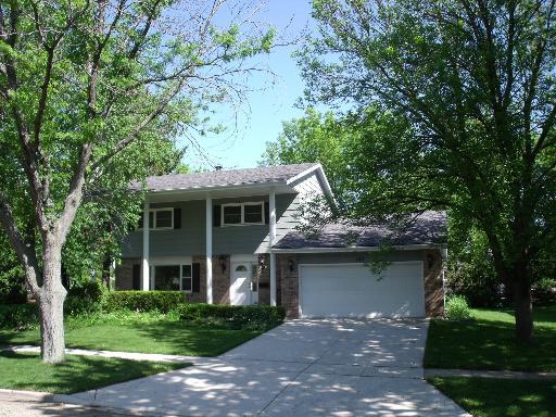 103 Mattek Ave., Dekalb, IL 60115