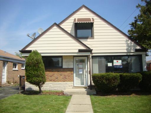 3750 W Pippin Ave., Chicago, IL 60652