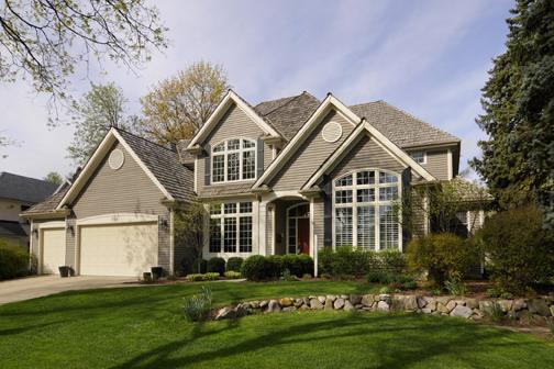 786 Euclid Ave., Glen Ellyn, IL 60137