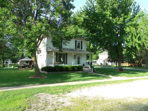 109 W Ottawa St., Troy Grove, IL 61372