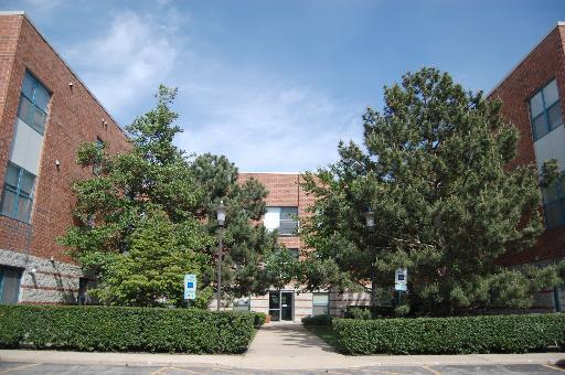 3275 Kirchoff Rd. #331, Rolling Meadows, IL 60008