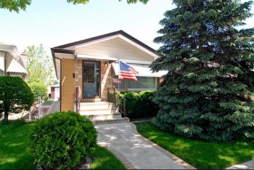 [Address Hidden by Seller], Chicago, IL 60656
