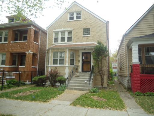 7022 S Rockwell St., Chicago, IL 60629
