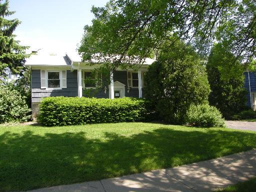 1144 Bernard Dr., Buffalo Grove, IL 60089