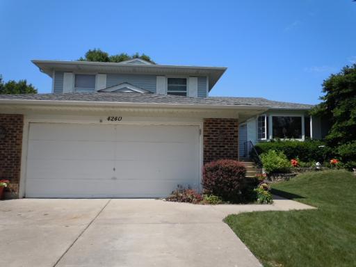 4240 Mumford Dr., Hoffman Estates, IL 60192