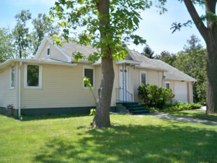 819 Harlem Rd., Machesney Park, IL 61115