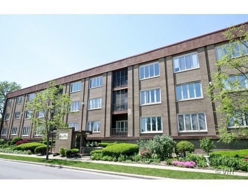 10048 S Pulaski Ave. #1C, Oak Lawn, IL 60453