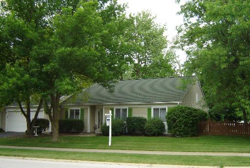 2450 Boxwood Ln., Aurora, IL 60502