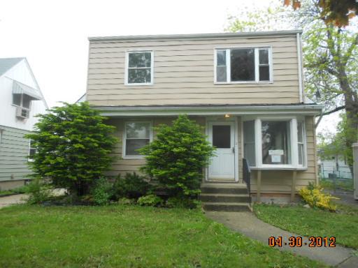 4607 Custer Ave., Lyons, IL 60534