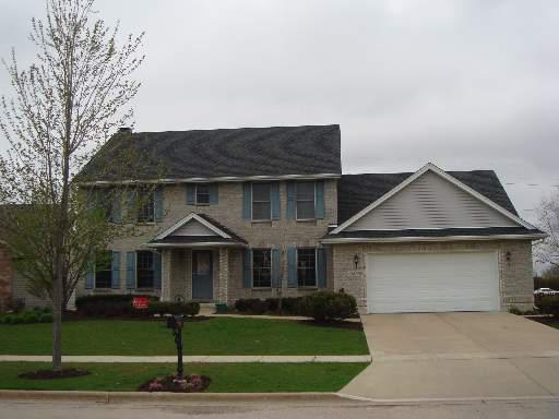 1323 N Yorkshire Dr., Sycamore, IL 60178