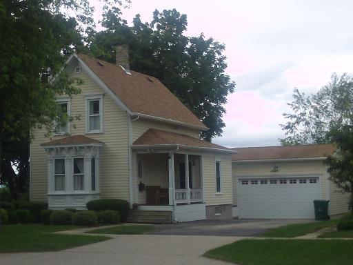 735 W State St., Sycamore, IL 60178