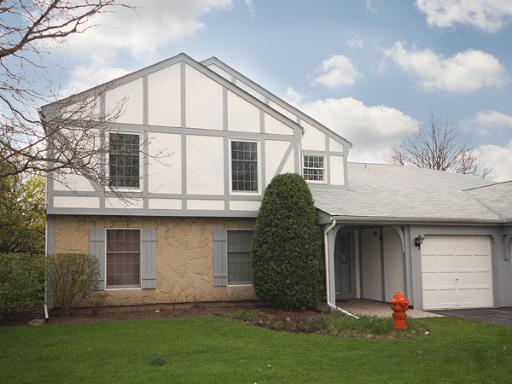 2131 Lancaster Cir. #201B, Naperville, IL 60565