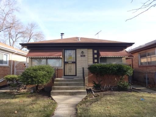 1003 Rice Ave., Bellwood, IL 60104