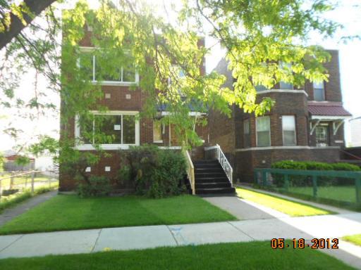 9911 S Hoxie Ave., Chicago, IL 60617
