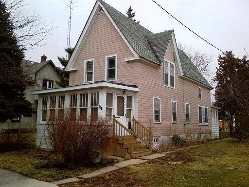 326 N Sixth St., Dekalb, IL 60115