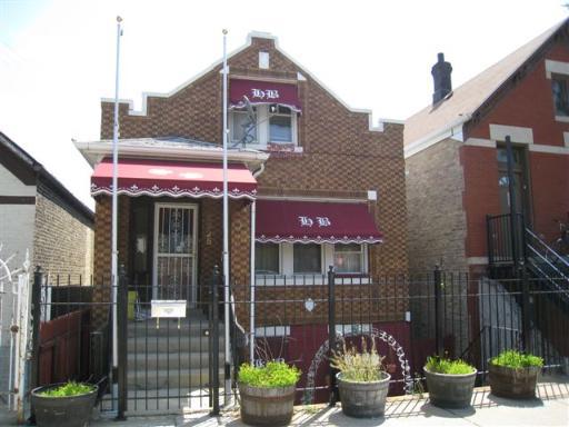 2225 S Oakley Ave., Chicago, IL 60608