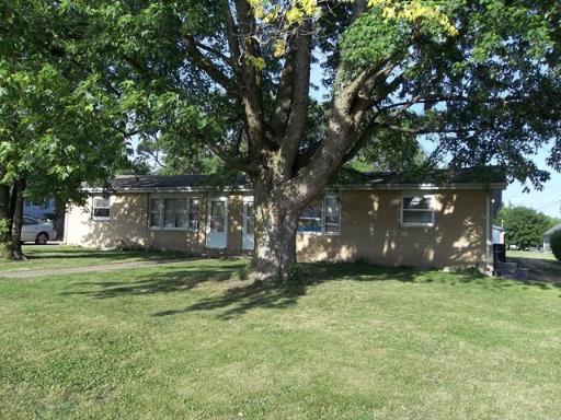 331-333 N Metcalf Ave., Amboy, IL 61310