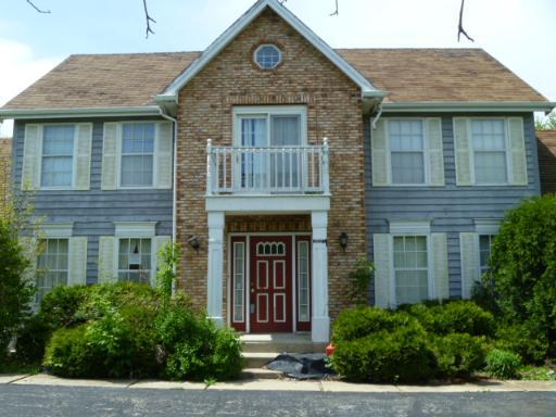 28427 W Maple Ave., Barrington, IL 60010