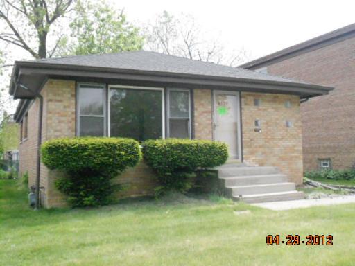 453 Oglesby Ave., Calumet City, IL 60409