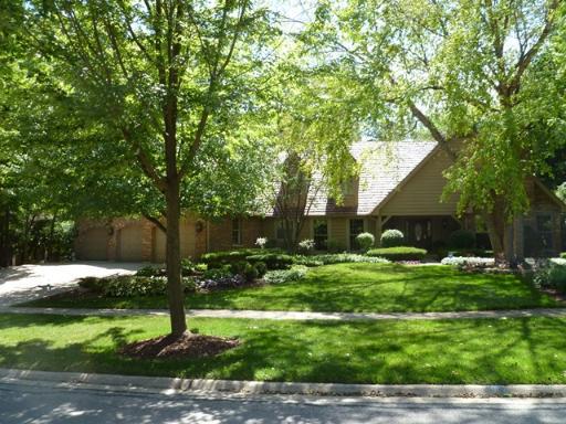 1158 Hobson Mill Dr., Naperville, IL 60540