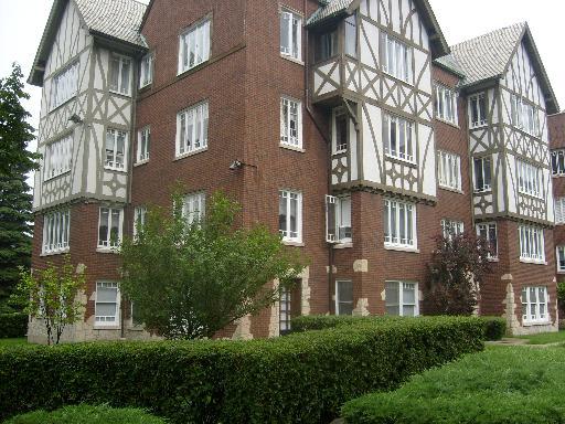 2444 W Estes Ave. #2, Chicago, IL 60645