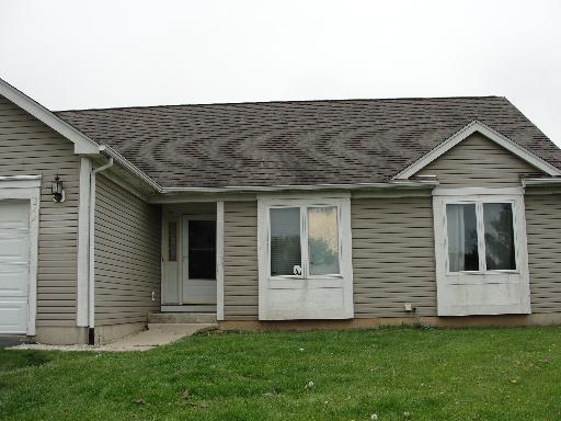 222 SW Thornhill Dr., Poplar Grove, IL 61065