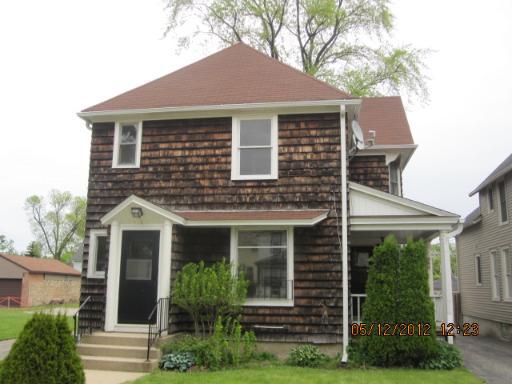 625 North Ave., Waukegan, IL 60085