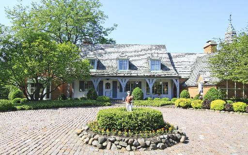 [Address Hidden by Seller], Barrington Hills, IL 60010
