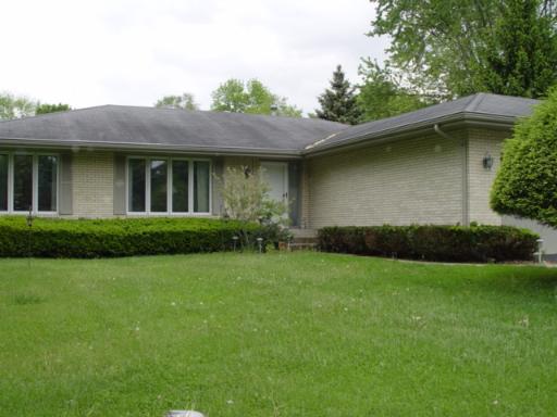 6320 Abraham Dr., Rockford, IL 61109