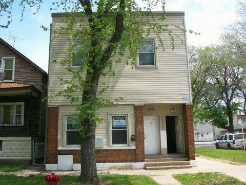 10843 S Hoxie Ave., Chicago, IL 60617