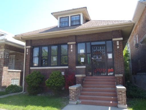 8141 S Throop St., Chicago, IL 60620