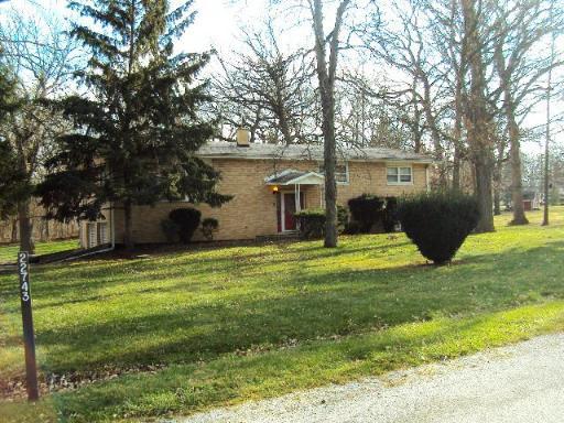 22743 Lahon Rd., Steger, IL 60475