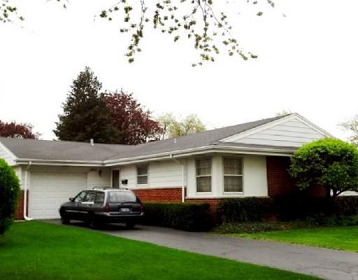 695 Therese Ter., Des Plaines, IL 60016