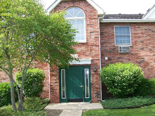 350 Leah Ln. #1C, Woodstock, IL 60098