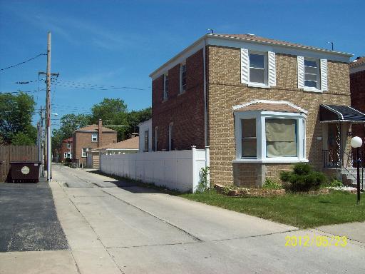 8715 S Clyde Ave., Chicago, IL 60617