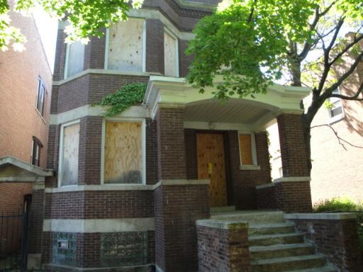 7116 S Vernon Ave., Chicago, IL 60619
