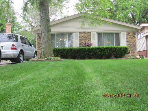 723 Leamington Ave., Wilmette, IL 60091