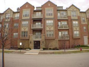 1781 Tudor Ln. #209, Northbrook, IL 60062