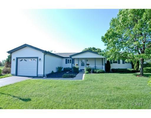 8 Secretariat Cir., Grayslake, IL 60030