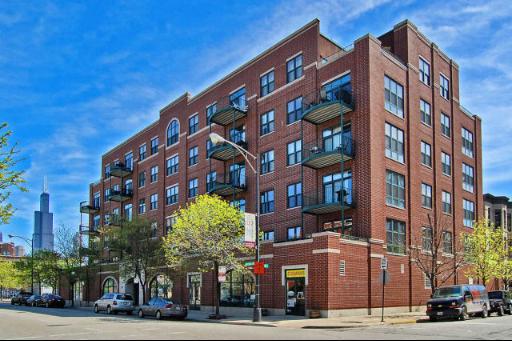 1301 W Washington Blvd. #208, Chicago, IL 60607