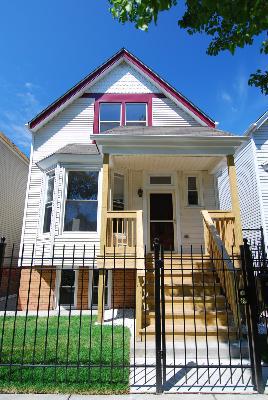 2938 N Whipple St., Chicago, IL 60618
