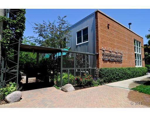 1300 W Altgeld St. #132, Chicago, IL 60614