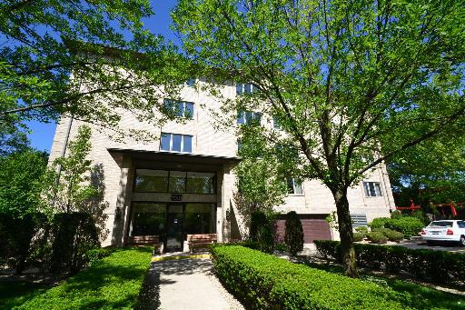 9510 S Kolmar Ave. #204, Oak Lawn, IL 60453