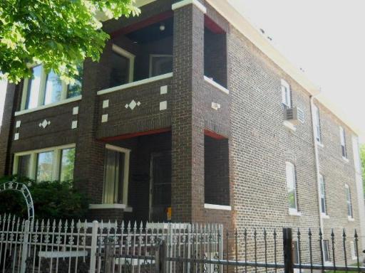 8650 S Colfax Ave., Chicago, IL 60617
