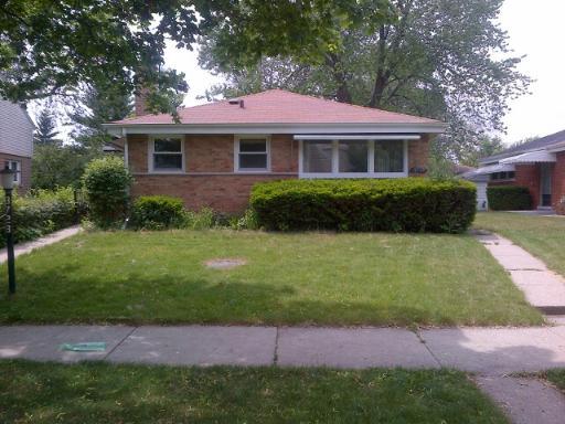 8728 Ridgeway Ave., Skokie, IL 60076